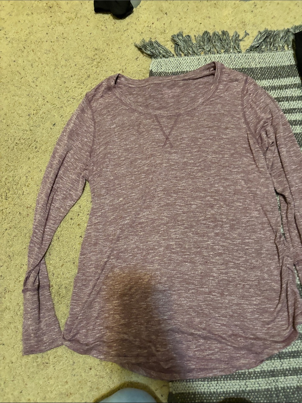 Liz Lange for Target Heathered Mauve Long Sleeve Crewneck Top